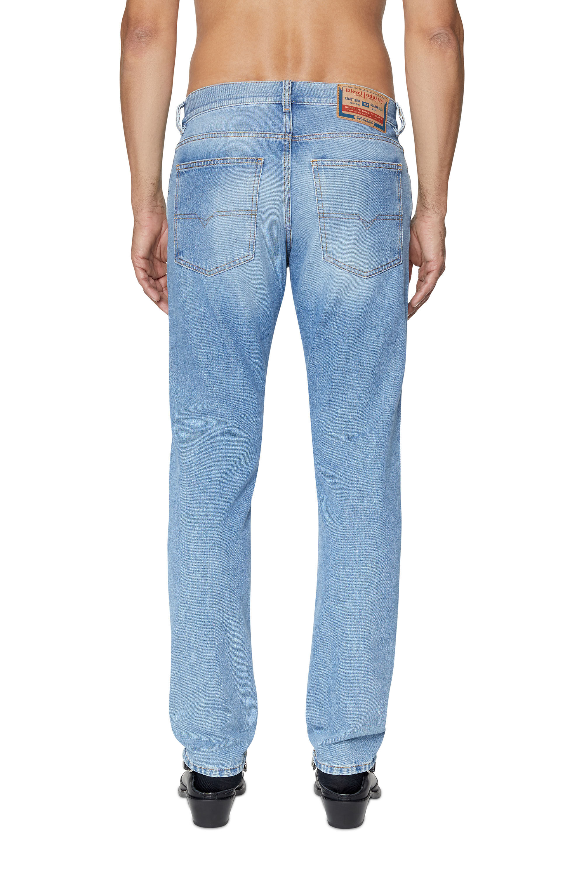 Diesel - Straight Jeans 1995 D-Sark 09C15, Light Blue - Image 4