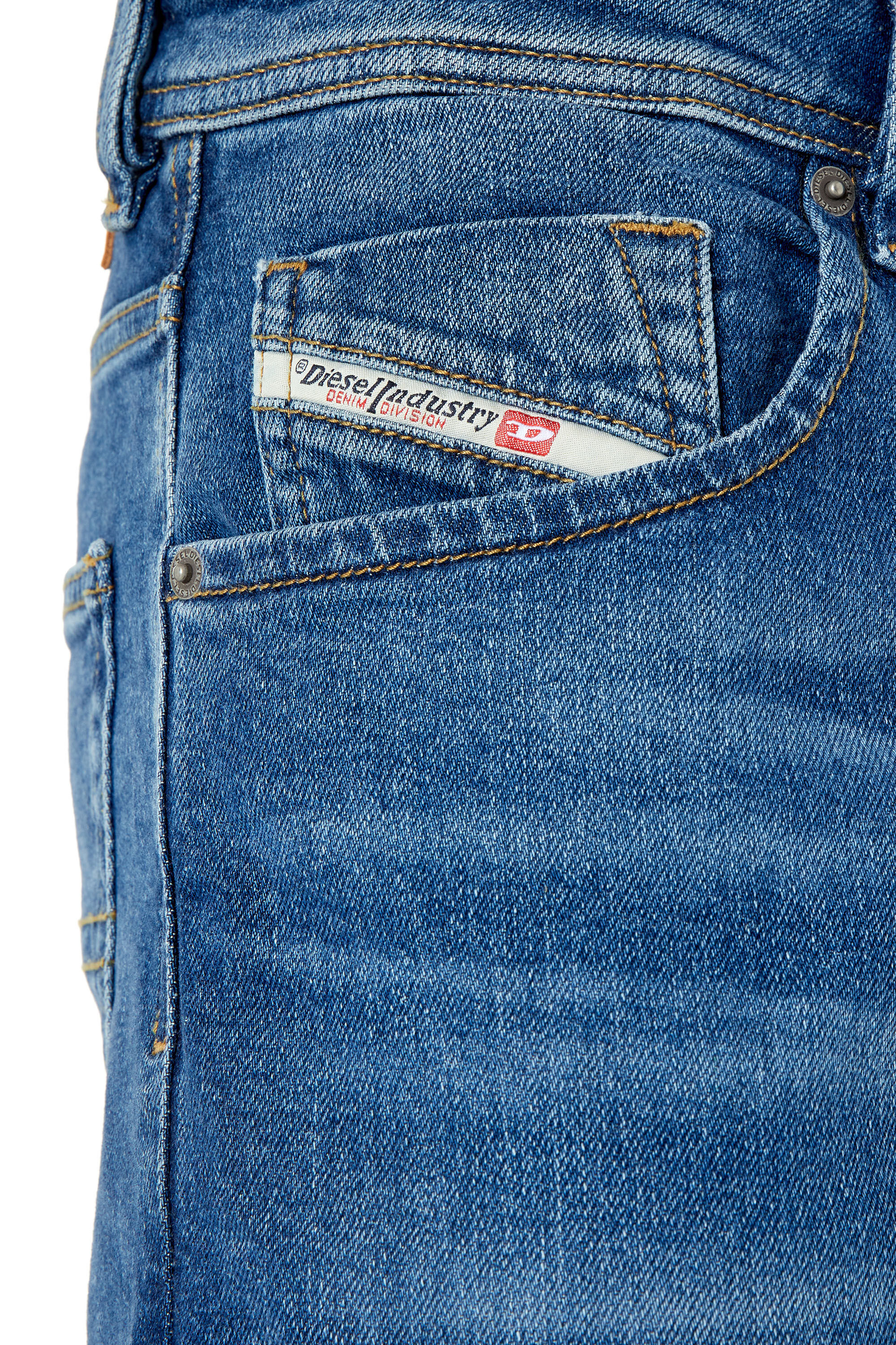 Diesel - Straight Jeans 1985 Larkee E9A80, Medium blue - Image 5