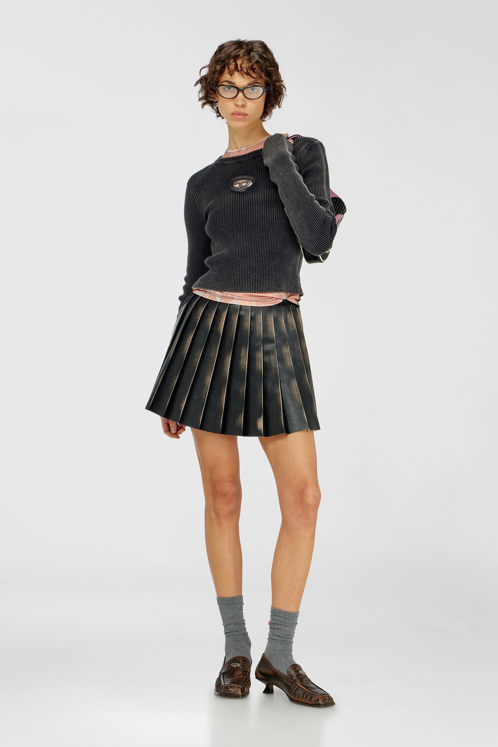 Diesel - M-ANCHOR-A, Woman's Cropped jumper with cut-out logo in Black - 1
