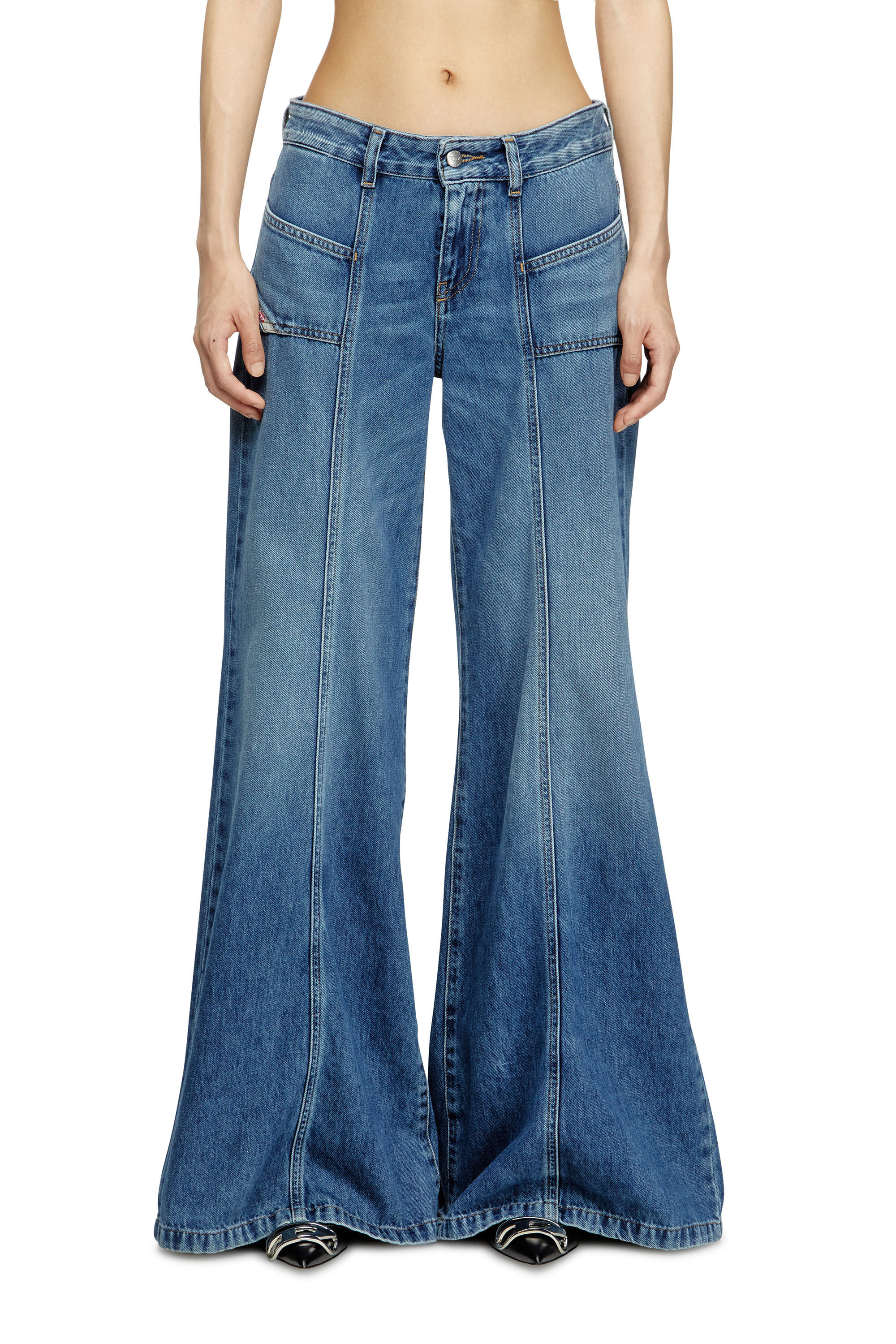 Diesel - Woman's Flare Jeans D-Akii 09M56, Medium blue - 3
