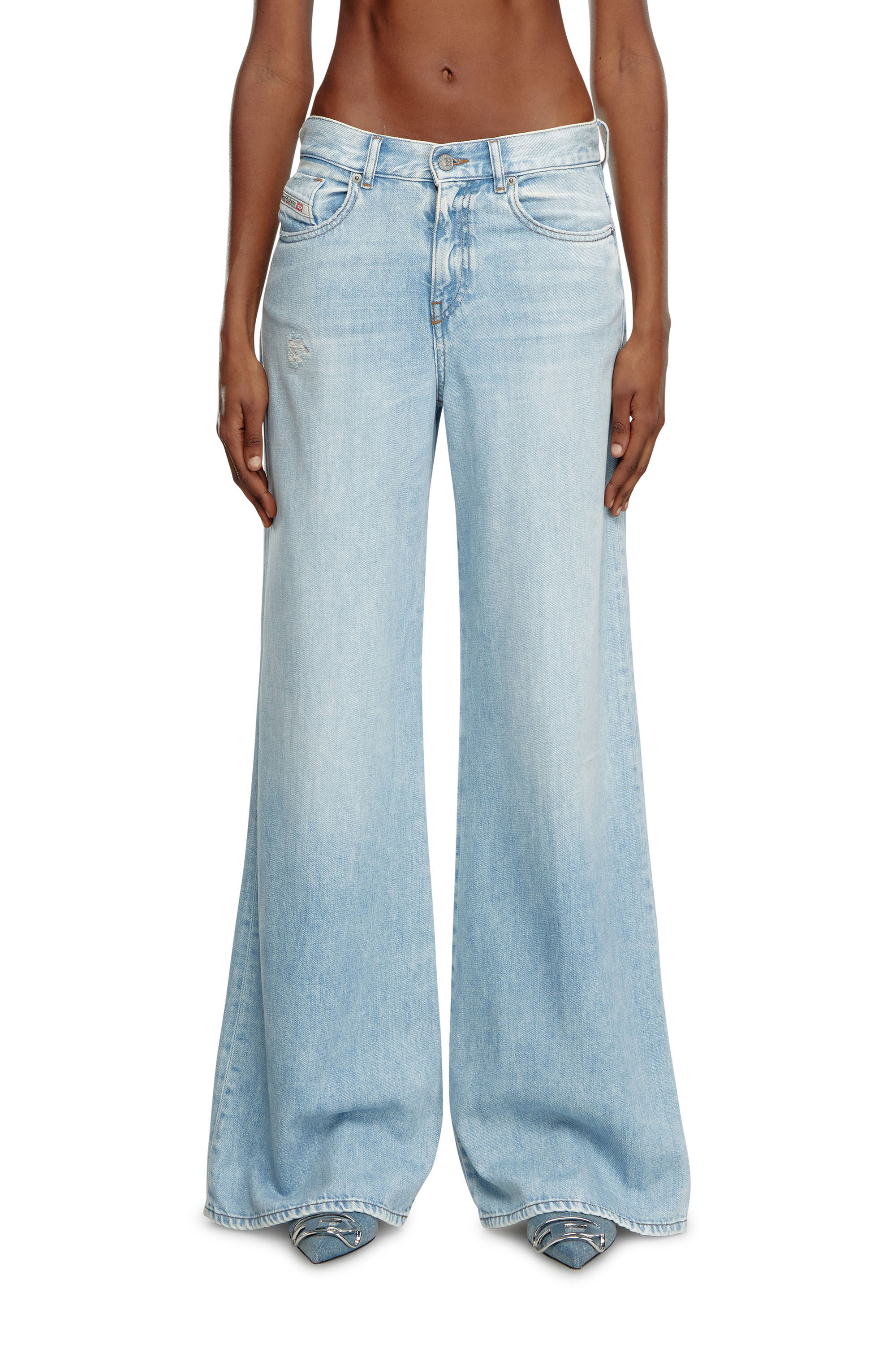 Diesel - Woman's Bootcut and Flare Jeans 1978 D-Akemi 068MQ, Light Blue - 3