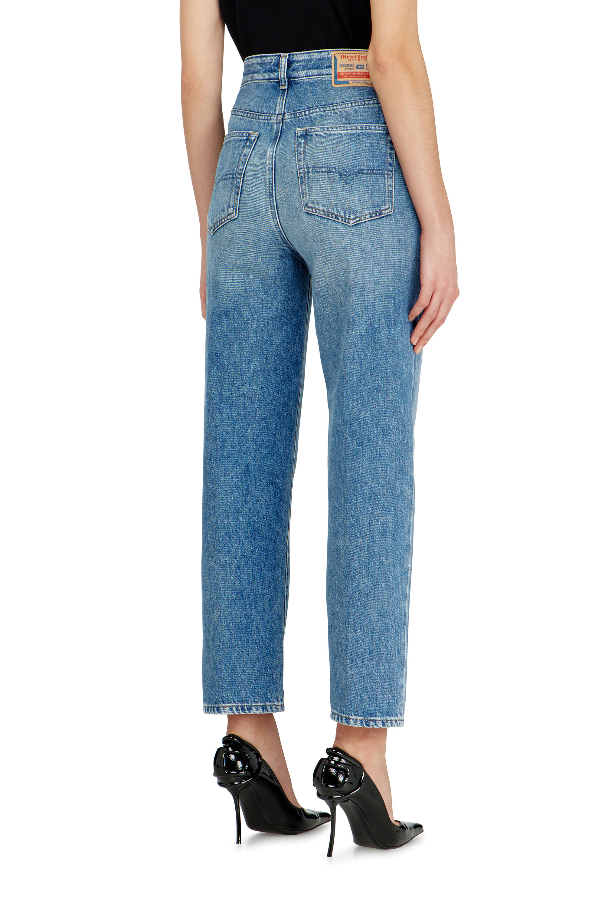 Diesel - Woman's Regular Jeans 1981 D-Went 09Q07, Light Blue - 5