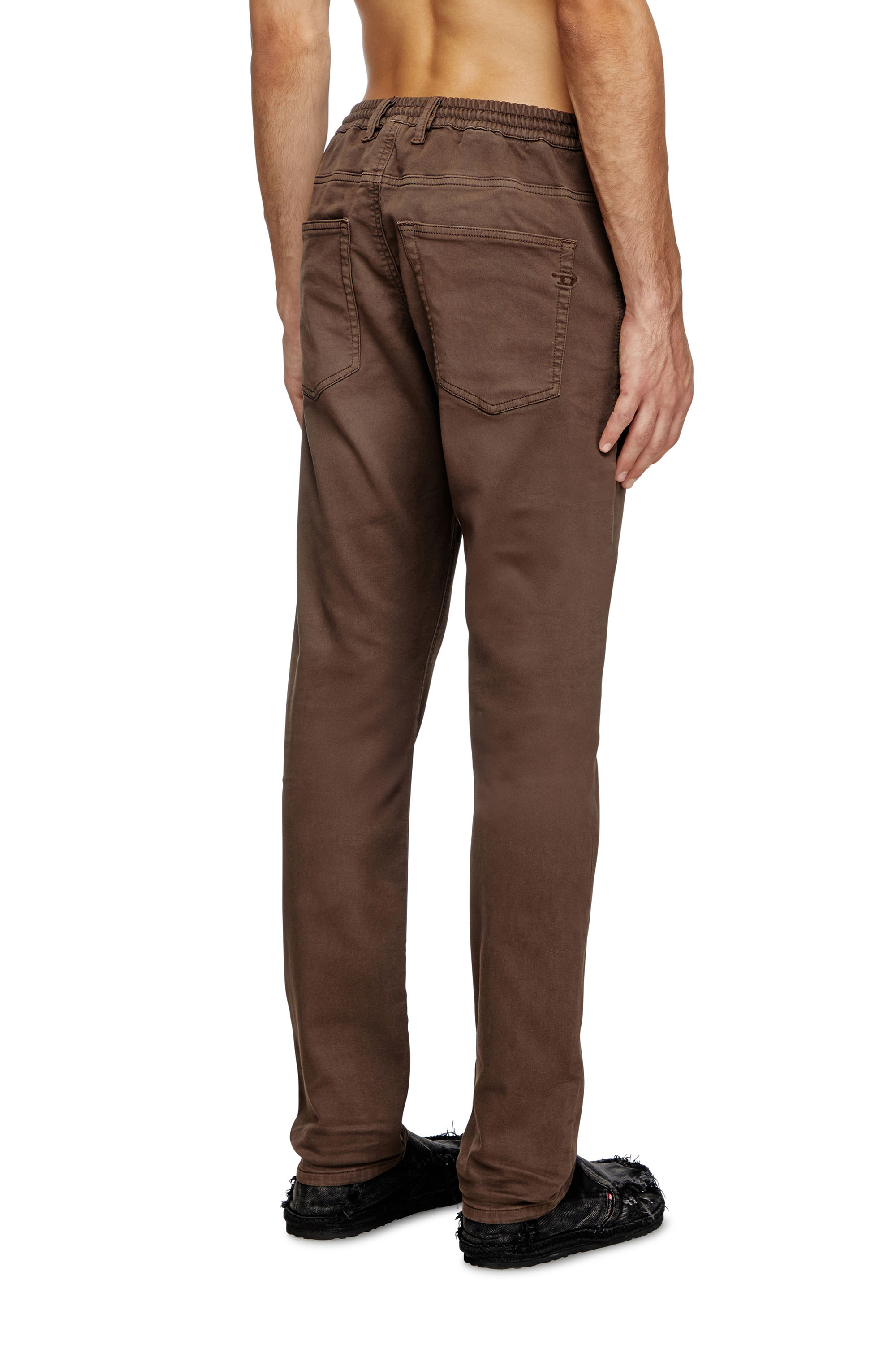 Diesel - Man's Regular 2032 D-Krooley Joggjeans® 0670M, Brown - 4