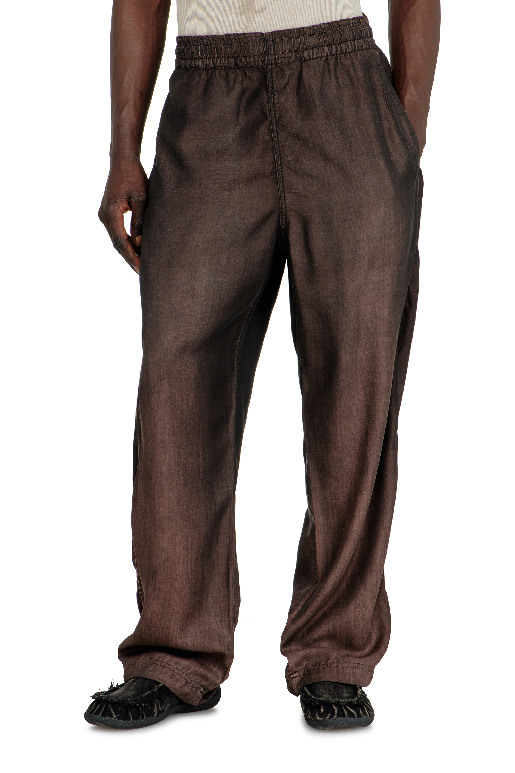 Diesel - Unisex's Relaxed Jeans D-Roder 068YF, Dark Brown - 4