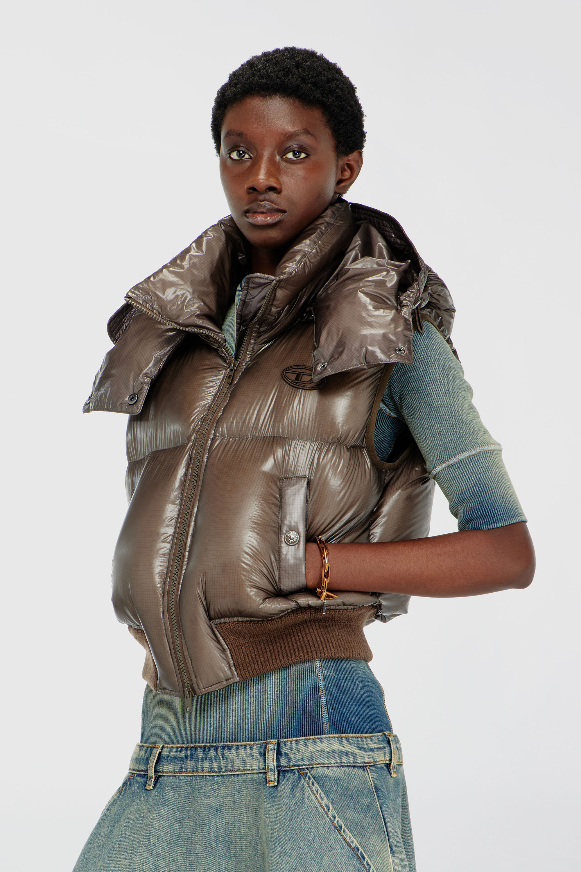 Diesel - W-PEYT-SSL-NEW-T1, Woman's Down vest in ripstop with detachable hood in Brown - 1