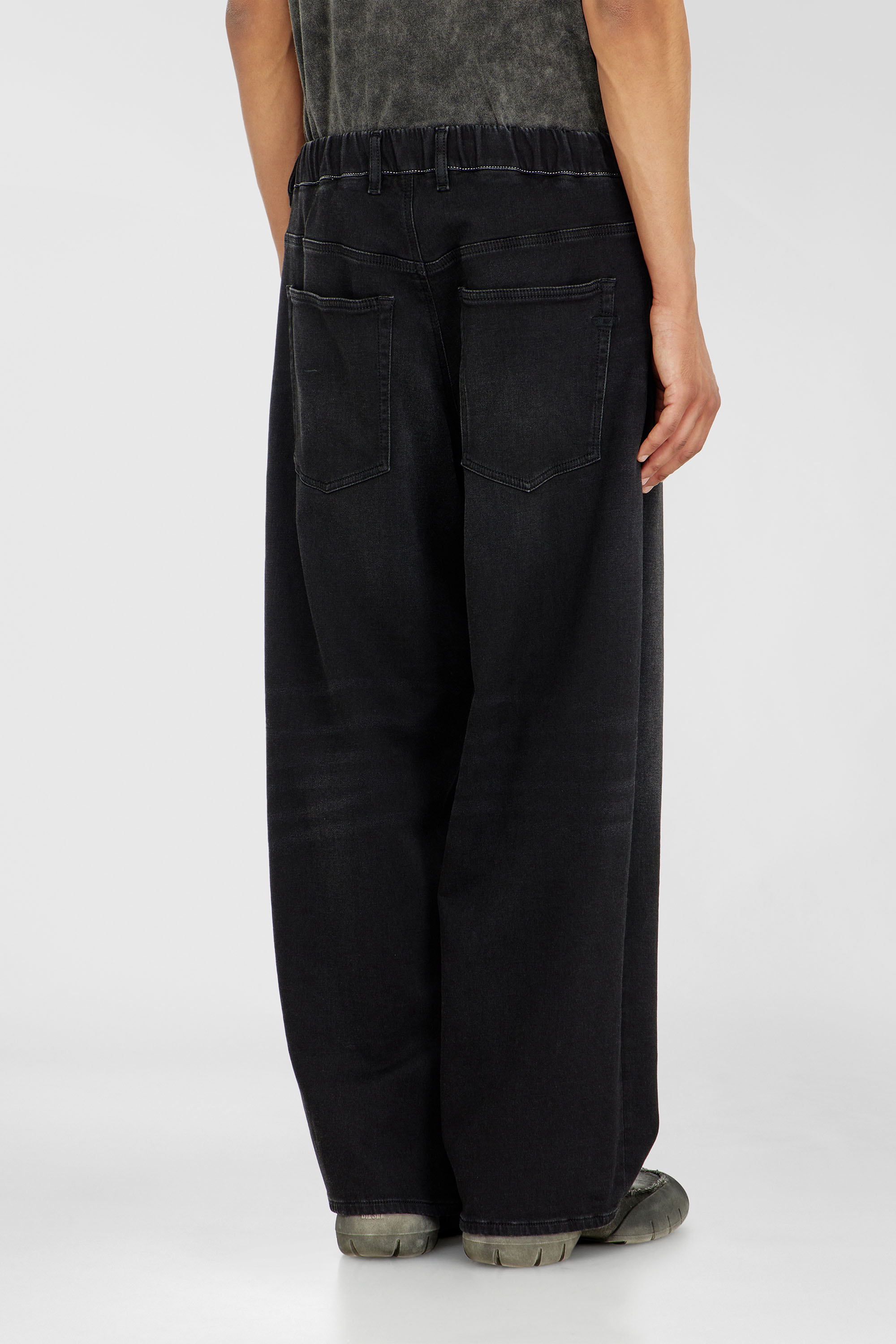 Diesel - Unisex's Relaxed 2097 D-Enim-M Joggjeans&reg; 09P90, Black/Dark grey - 3