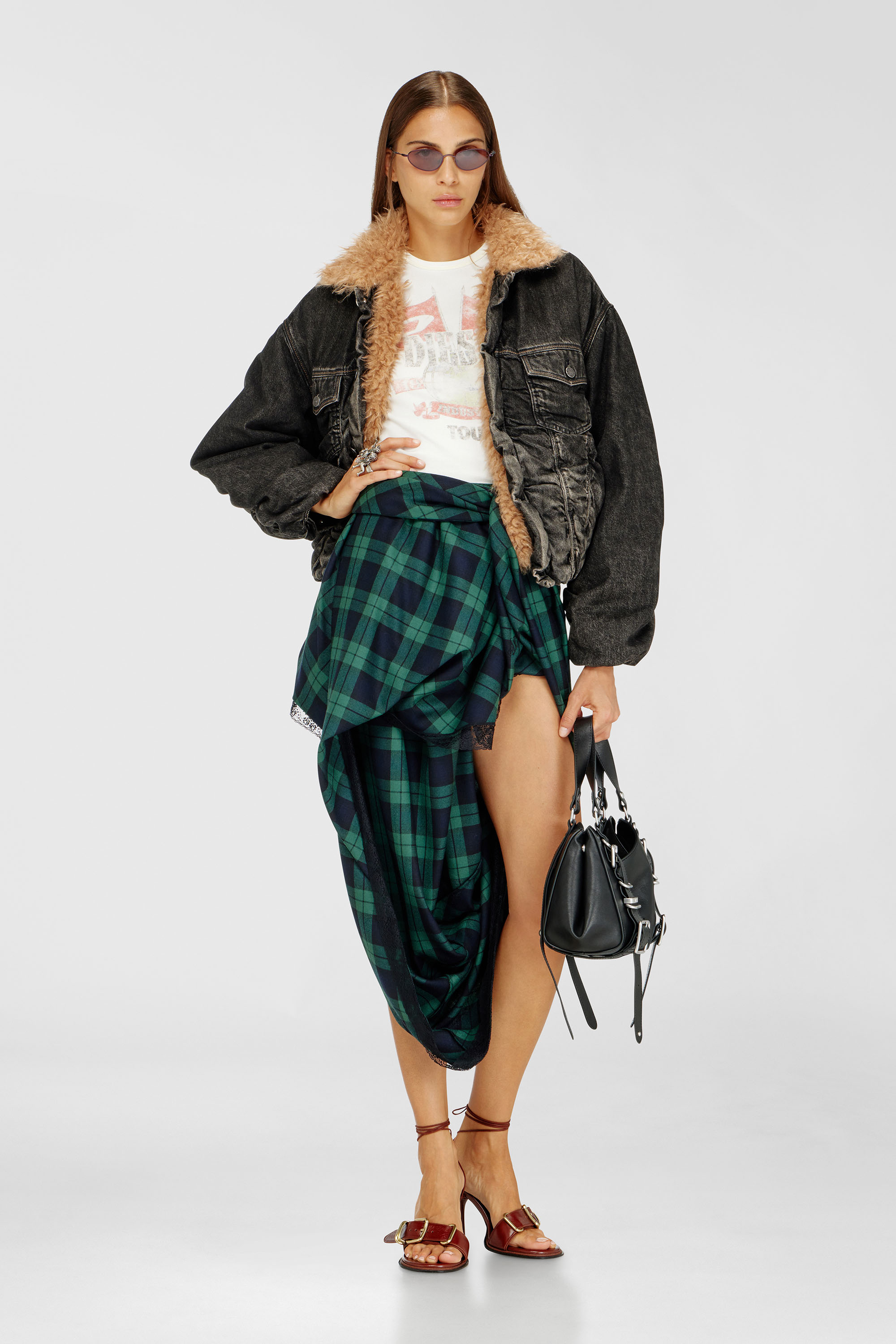 Diesel - D-CURLY-FSJ, Unisex's Teddy-lined trucker jacket in dirty-effect denim in Black/Dark grey - 2