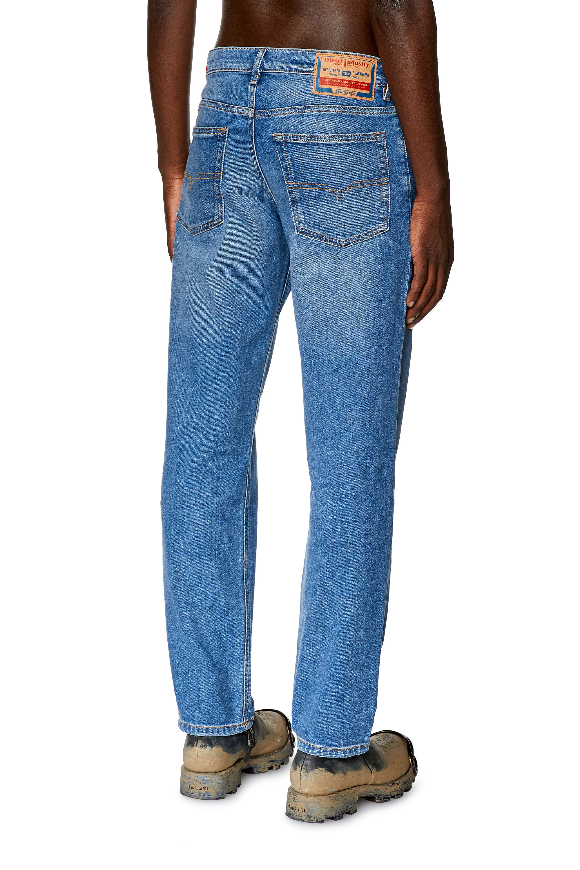 Diesel - Tapered Jeans 2023 D-Finitive 0ENAS, Light Blue - Image 2