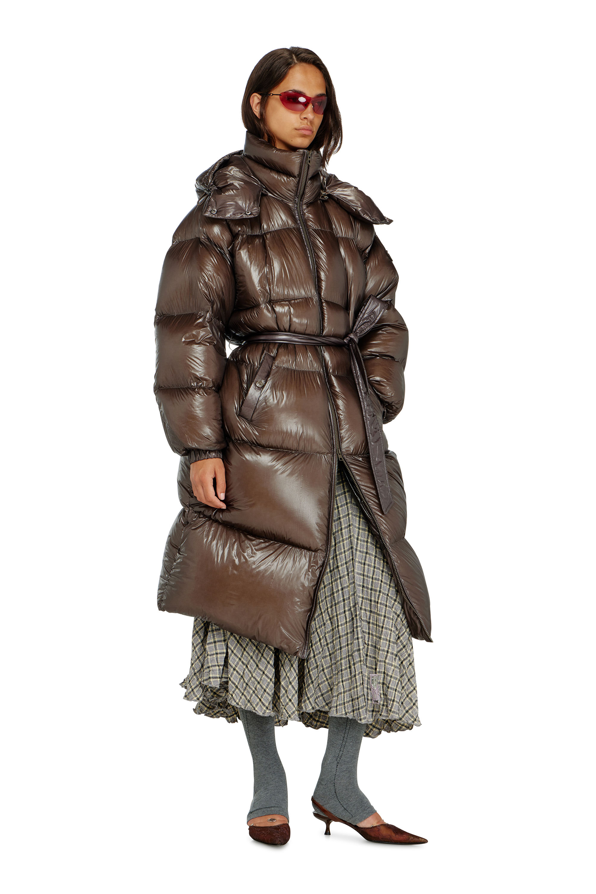 Diesel - W-ISHER, Woman's Down puffer coat in ultra-light ripstop in Brown - 3