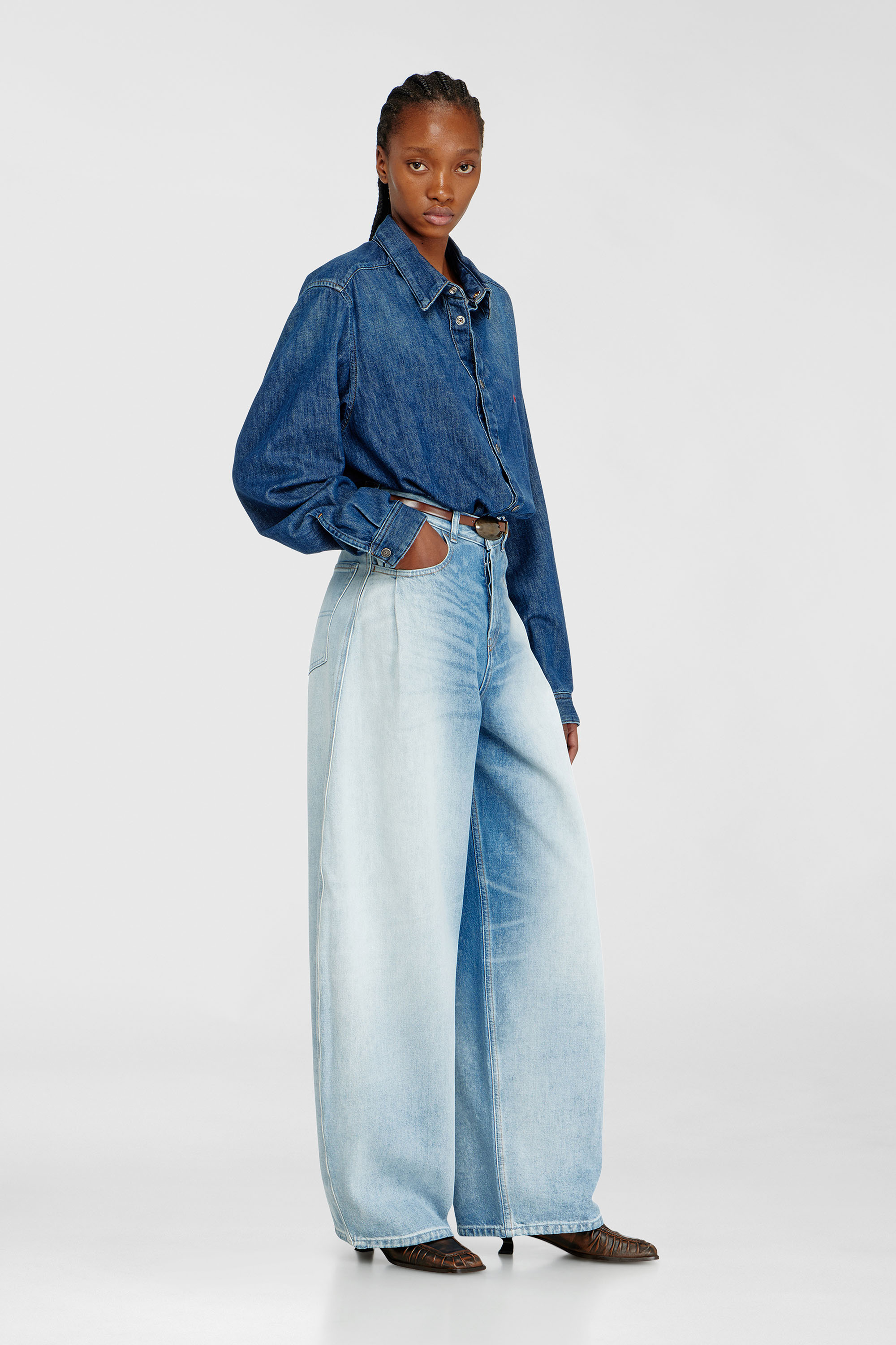Diesel - Woman's Relaxed Jeans 1987 D-Khelz 007EE, Light Blue - 2