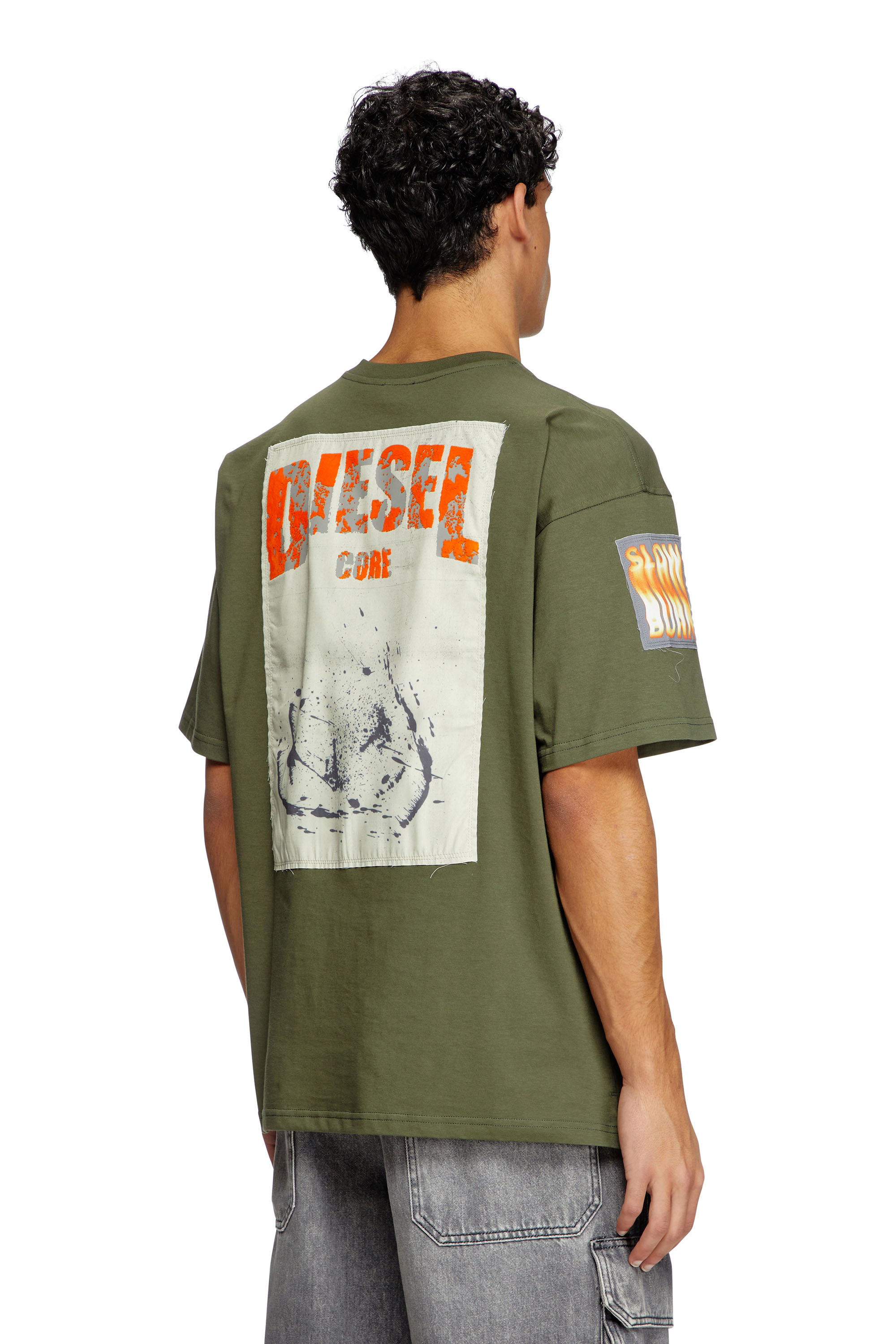 Diesel - T-BOXT-SLITS-R8, Man's T-shirt with patch detail in Olive Green - 4