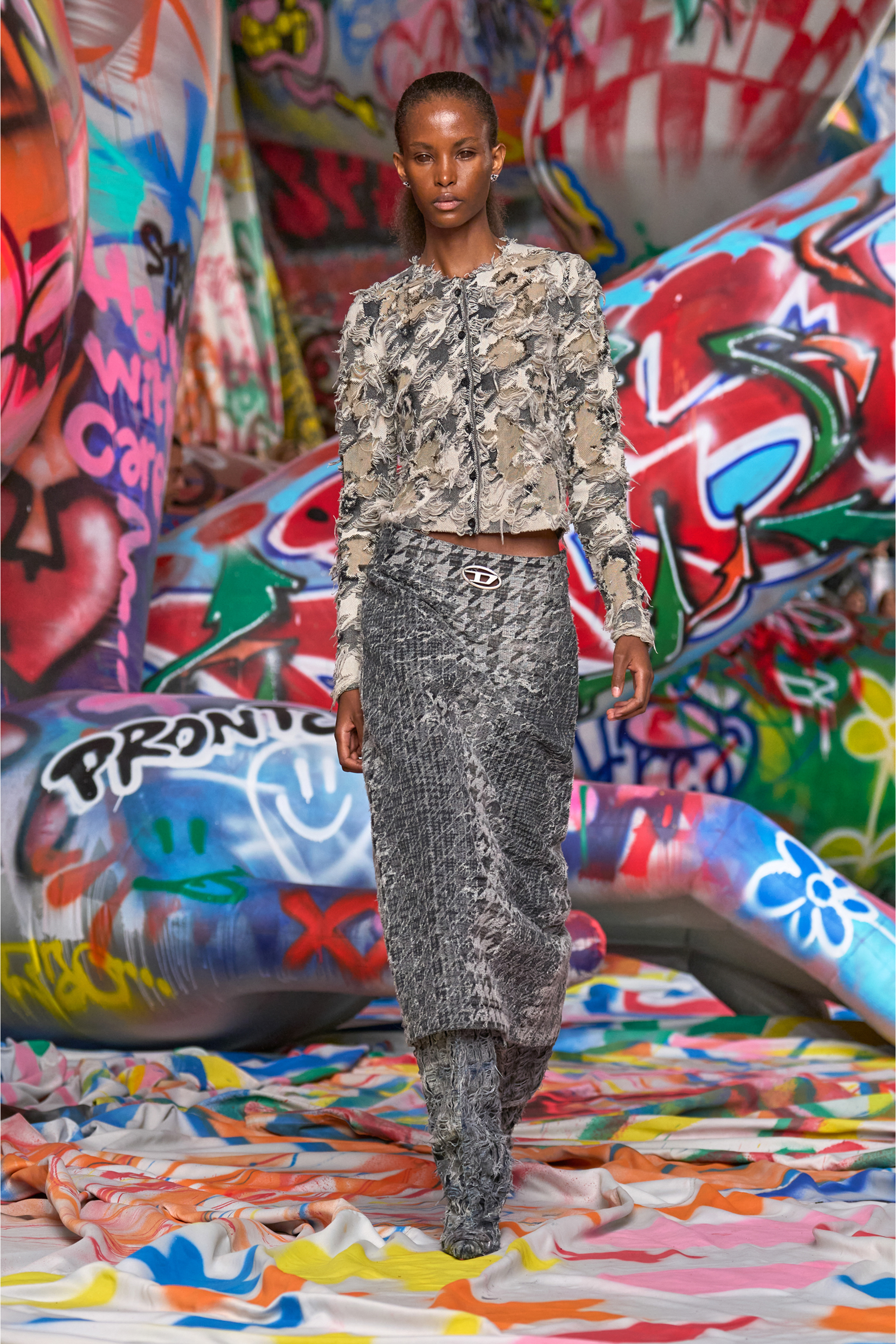 Diesel - DE- RATHIAN-FSH, Woman's Midi skirt in Prince of Wales jacquard denim in Black/White - 6