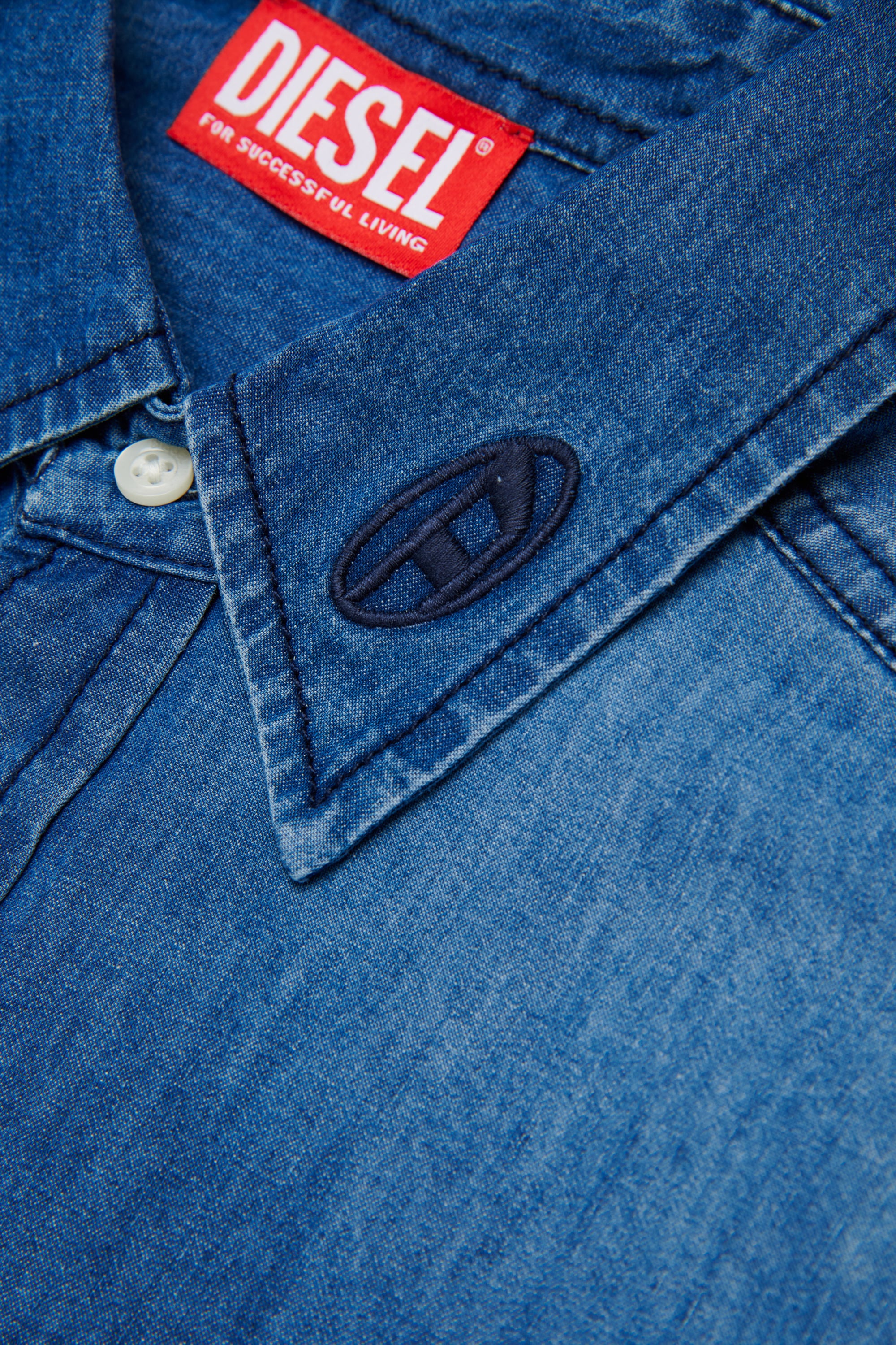 Diesel - CSIMPLY-OVER, Man's Denim shirt with Oval D embroidery in Medium blue - 4
